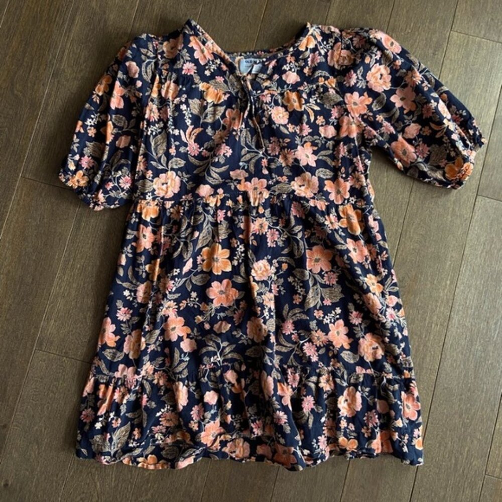 Girls floral dress size 14-16 XL